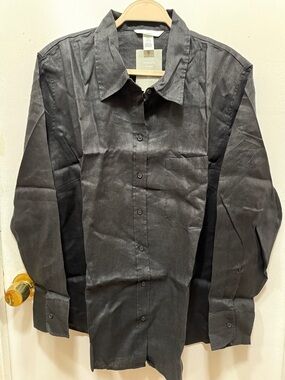 H&M women’s Charcoal Button-Down Shirt Linen/LIN